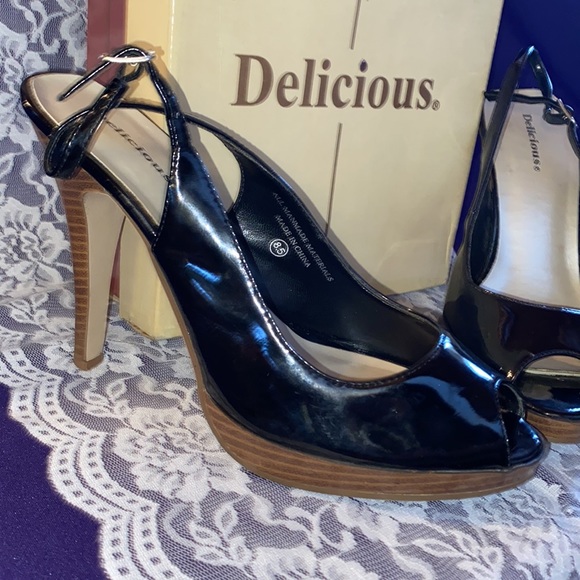 Vintage Gottschalks heels - Picture 3 of 5